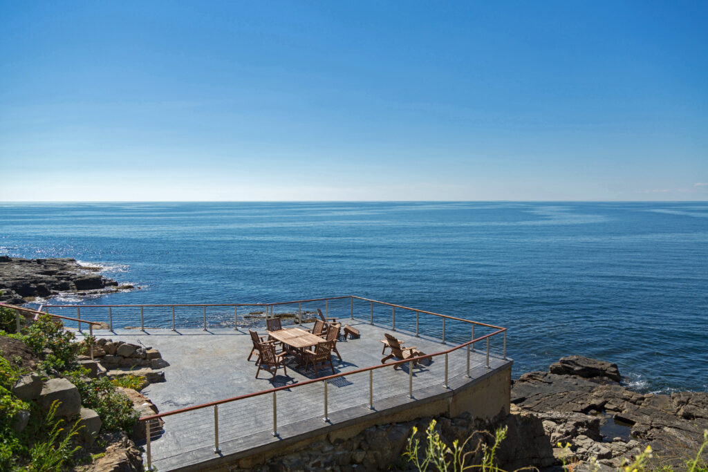 Cable Railing Ocean Side view