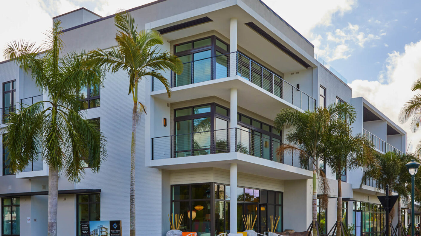 Fluoro Black Cable Flat Top