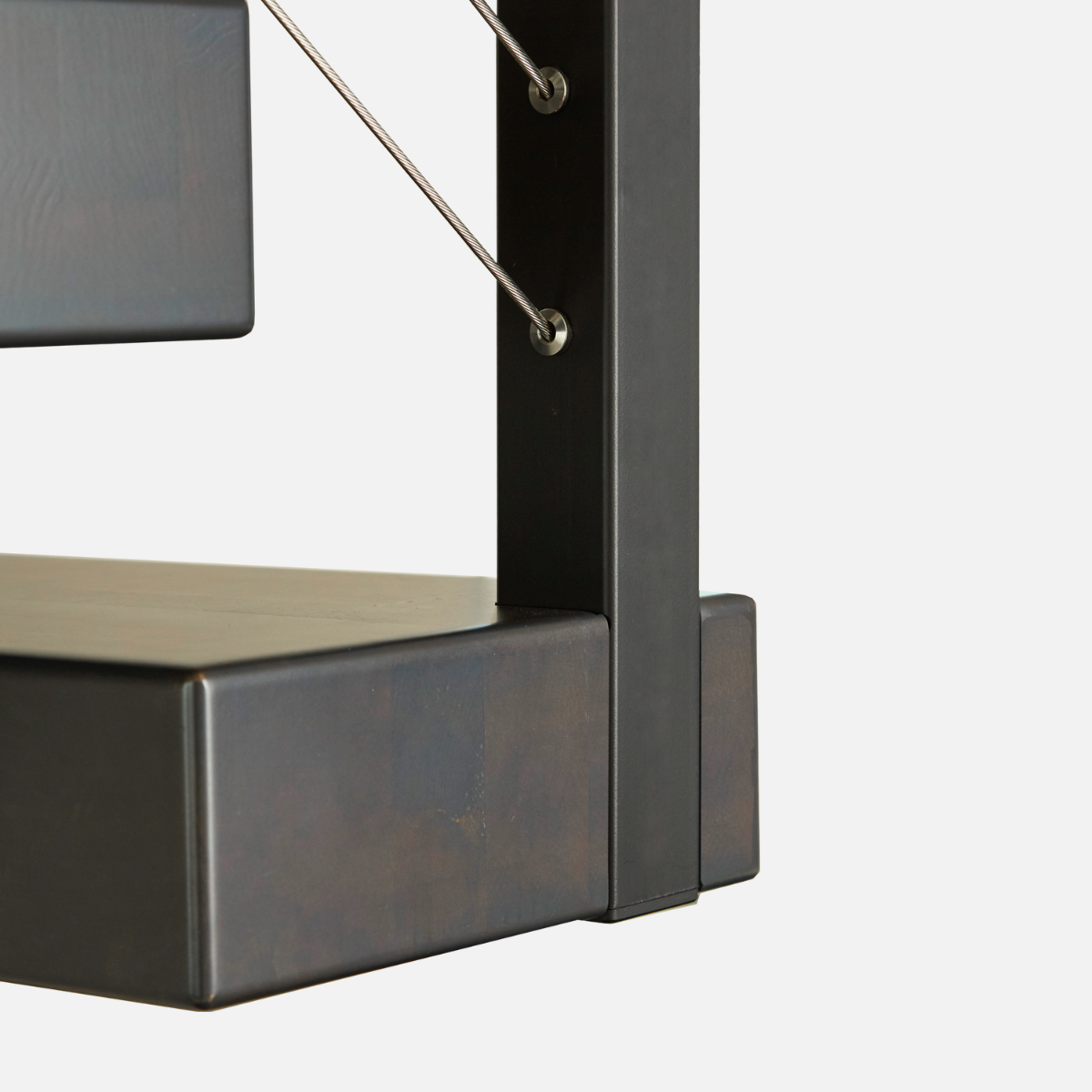 Signature Tread Inset Mount