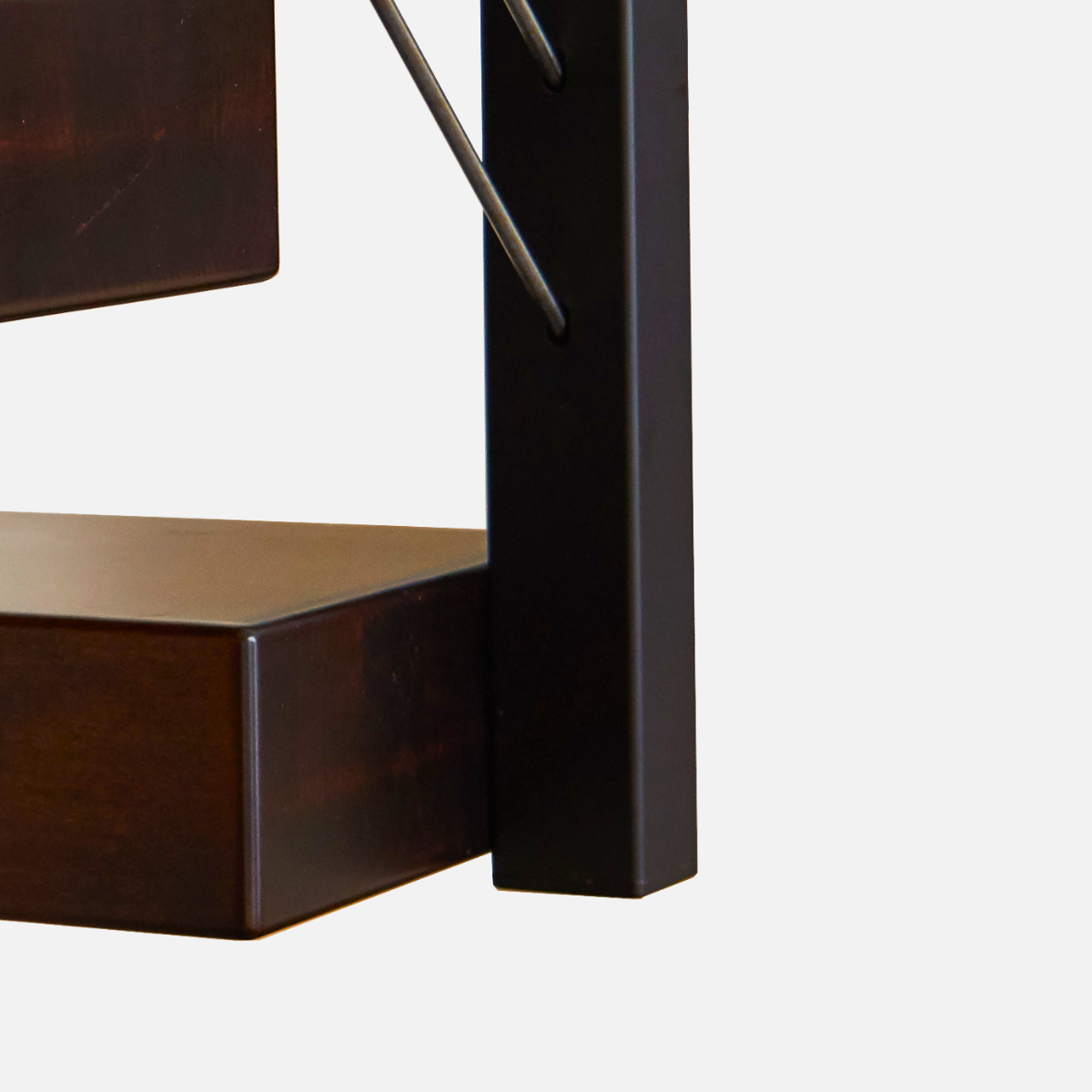 Signature Tread Side Mount