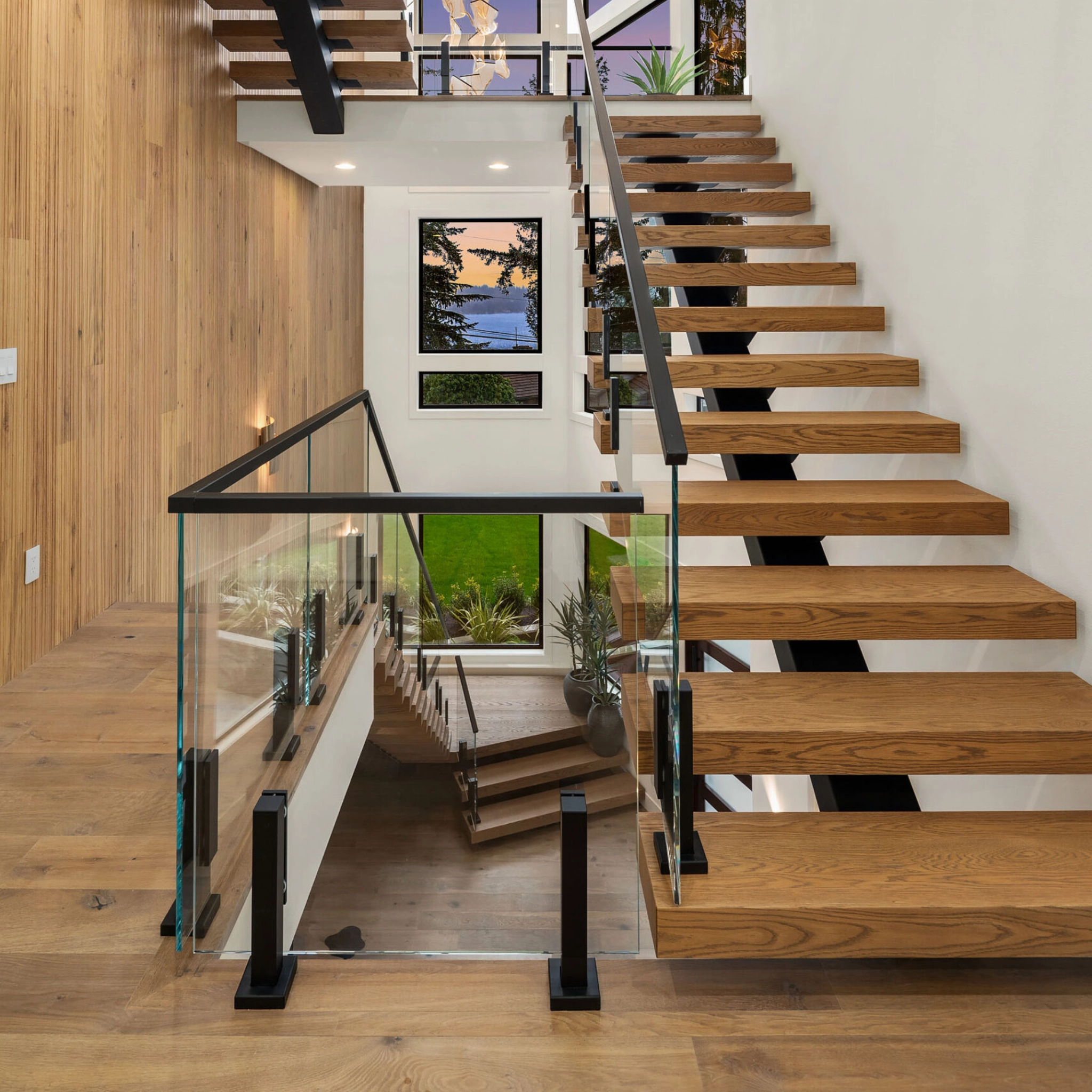 Ascend Talons on a FLIGHT Mono staircase and landing.