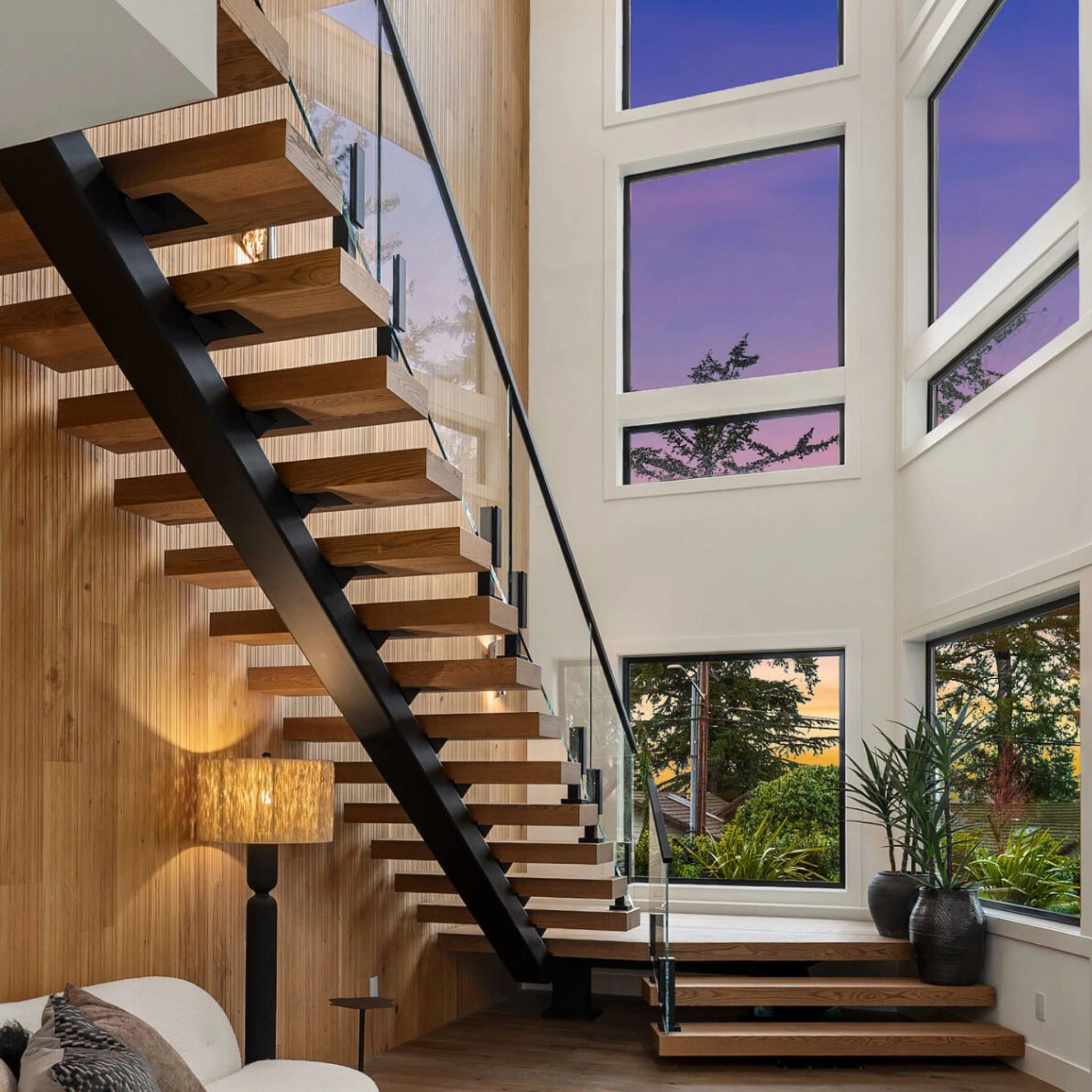 Ascend Talons on a FLIGHT Mono staircase.