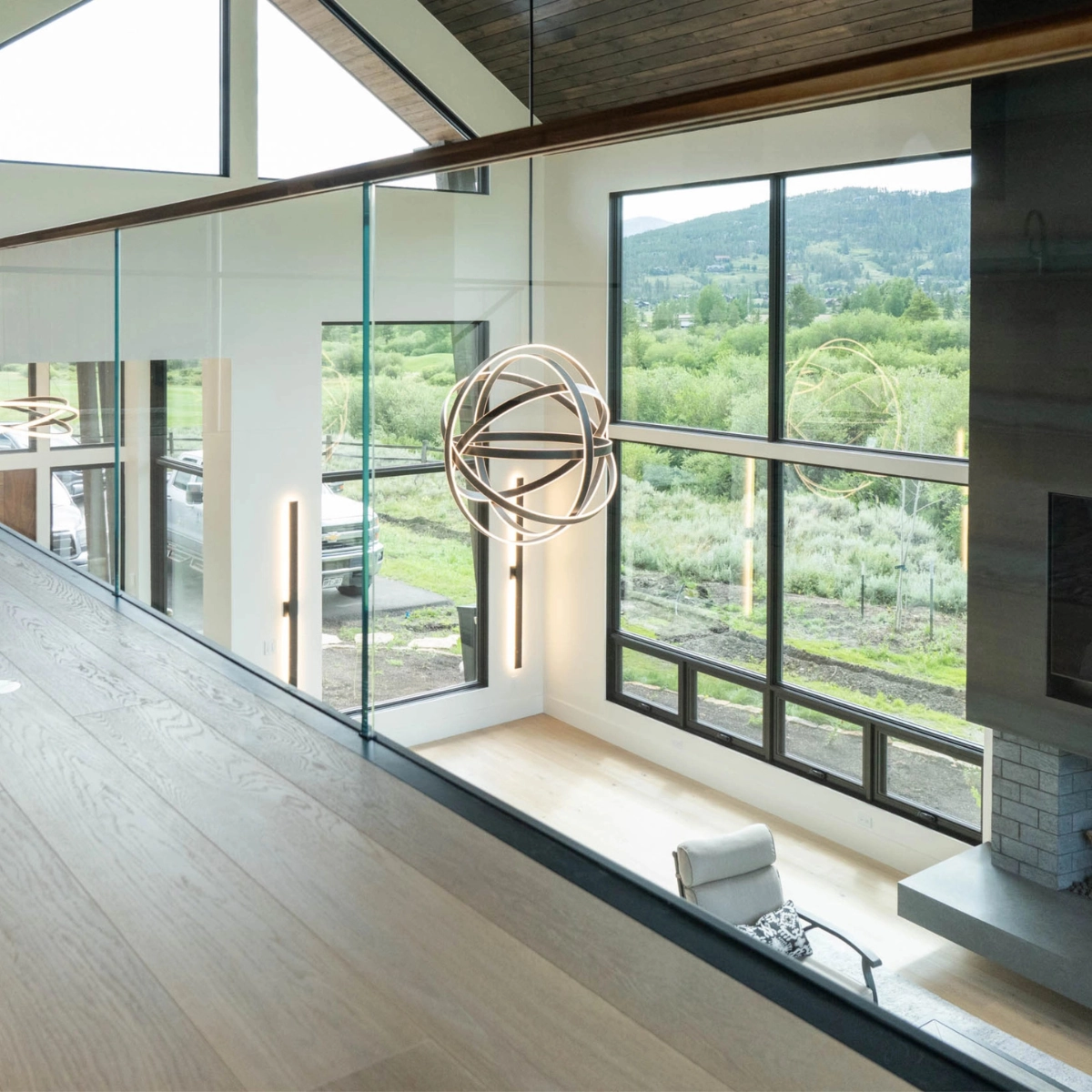 Recessed Base Rail on second floor overlook