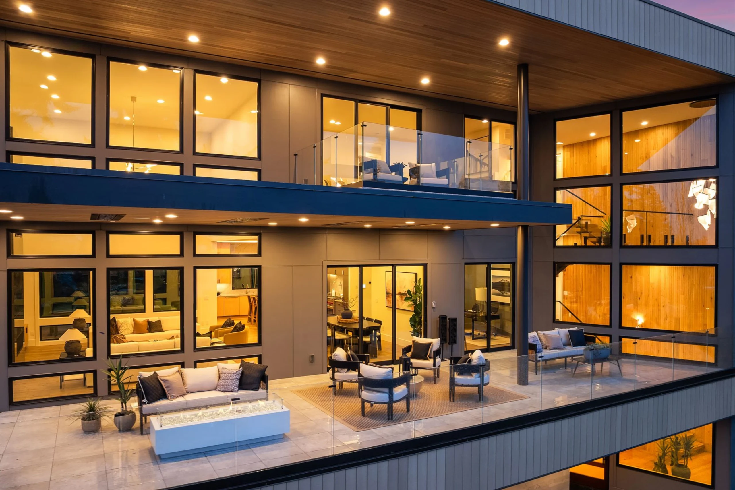 Base Rail and Ascend Talons