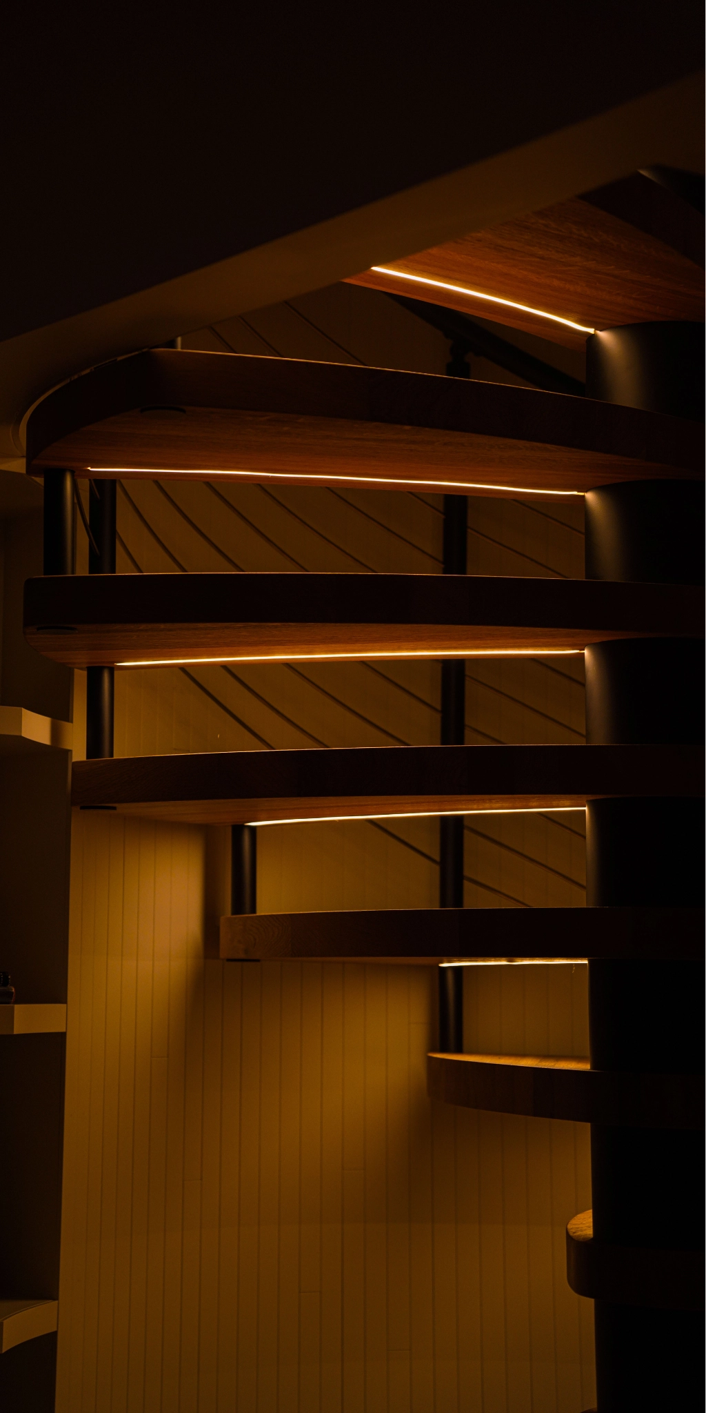 LED Treads on FLIGHT Spiral